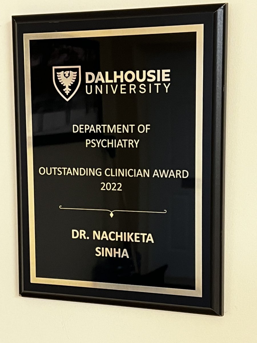 #Humbled being recognized by <a href="/DalhousieU/">Dalhousie University</a> Looking forward to continuing our work together with #Psychiatrist #Prof.VincentAgyapong. This one goes to the amazing #AdminTeam at my clinic. #ThankYouTeam