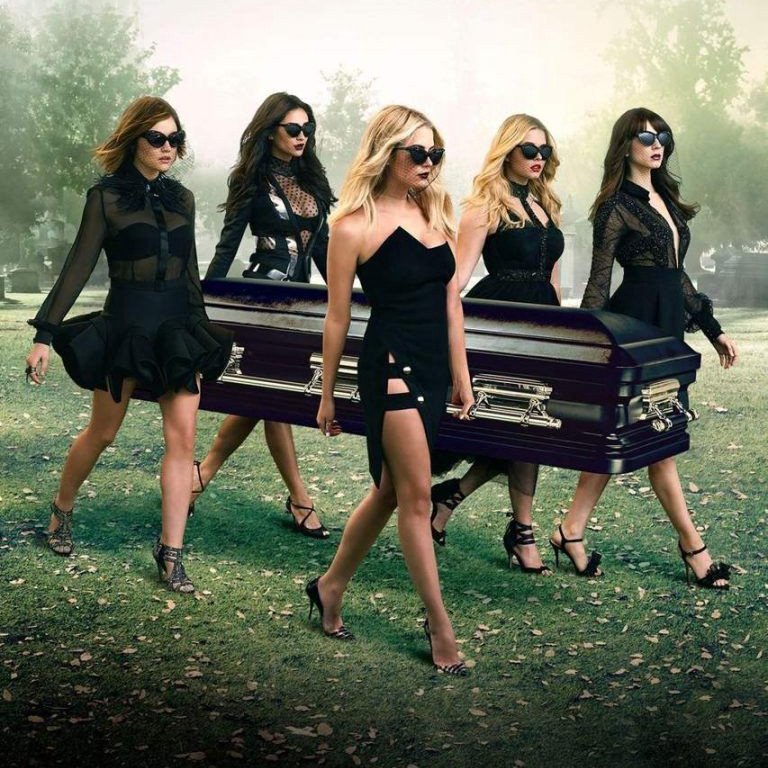 ants taking a crumb back to the colony: