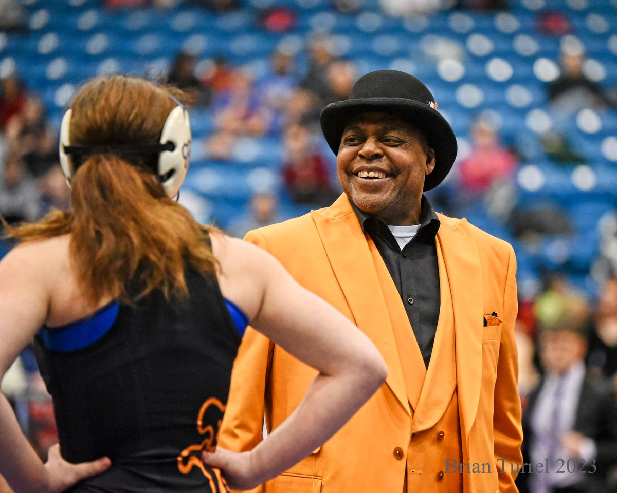 Olivia Stean is now a 3-time state champion for <a href="/BSHSWrestling1/">Braves Wrestling</a>! Grace Timmons of Valley Center got an early takedown on her, but it didn't matter when Olivia rolled her and got the pin in 1:33. <a href="/BSHSBraves/">Bonner Springs High School</a>