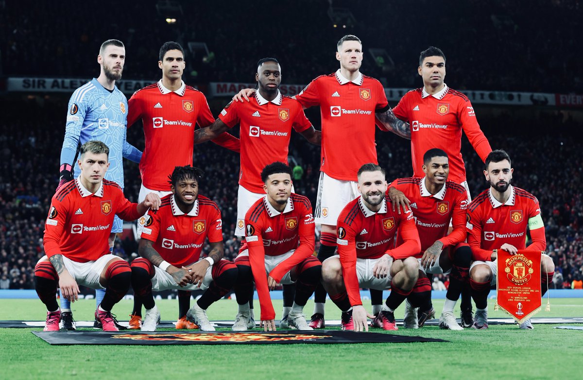 ManUtd's tweet photo. European nights 💫

#MUFC || #UEL https://t.co/4b5uKJXomb