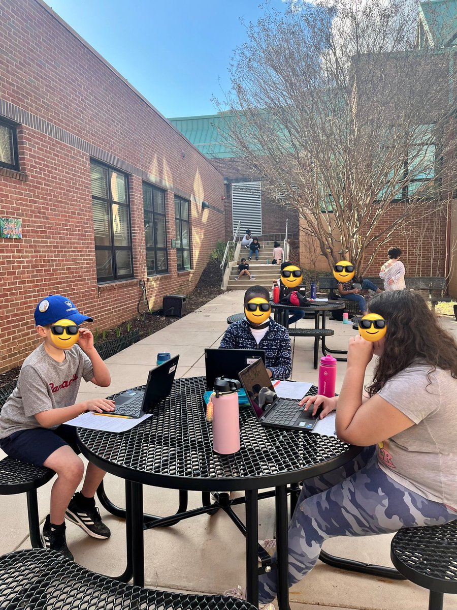 Lauren Haber Caplan tweet media