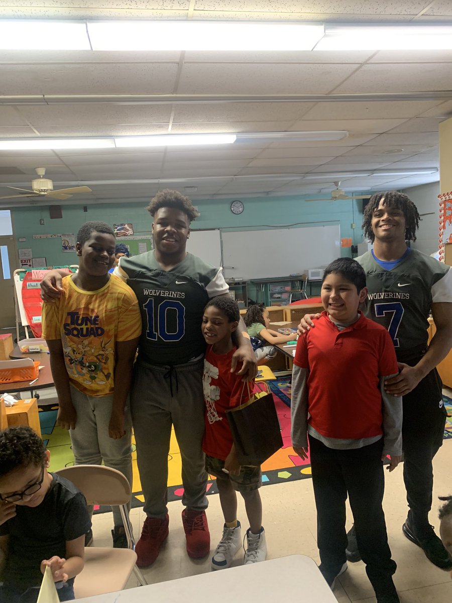 damodrick foster tweet media