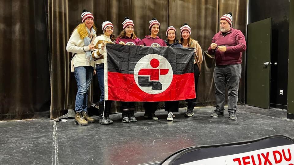 pccurling's tweet photo. PCCC’s Team St. James and Team Janidlo will be representing Lac St-Louis at the Jeux du Québec in Rivière-du-Loup from March 3-11. Here they received their LSL toques at the official send-off evening this week. Best of luck to both teams. https://t.co/ltSCmmI2P5