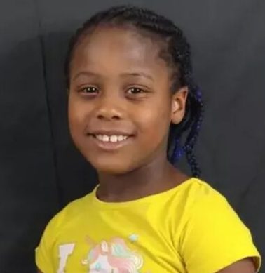 iwrotesham's tweet photo. Look at this child. Look at the softness of her smile, her eyes. Another young life sacrificed, it appears, to our latter-day disinclination to keep proven thugs locked up.
Look at that face and tell me progs know what the hell they're doing or even care. #crime #Orlandoshooting https://t.co/mxifVI3hF9