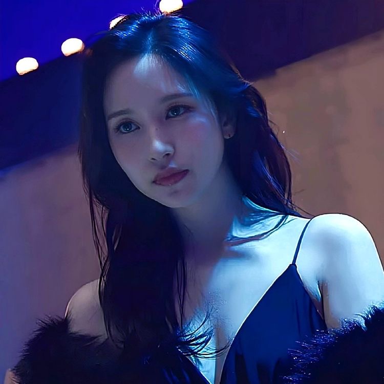 minarihourly's tweet photo. #MINA #미나 #ミナ 🐧 #TWICE #트와이스 @JYPETWICE https://t.co/nqUV3z8xWm