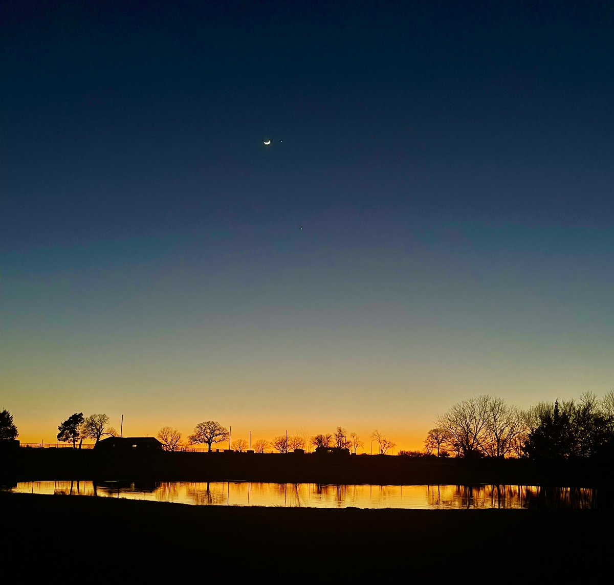 What a photo op last night !  #f2b