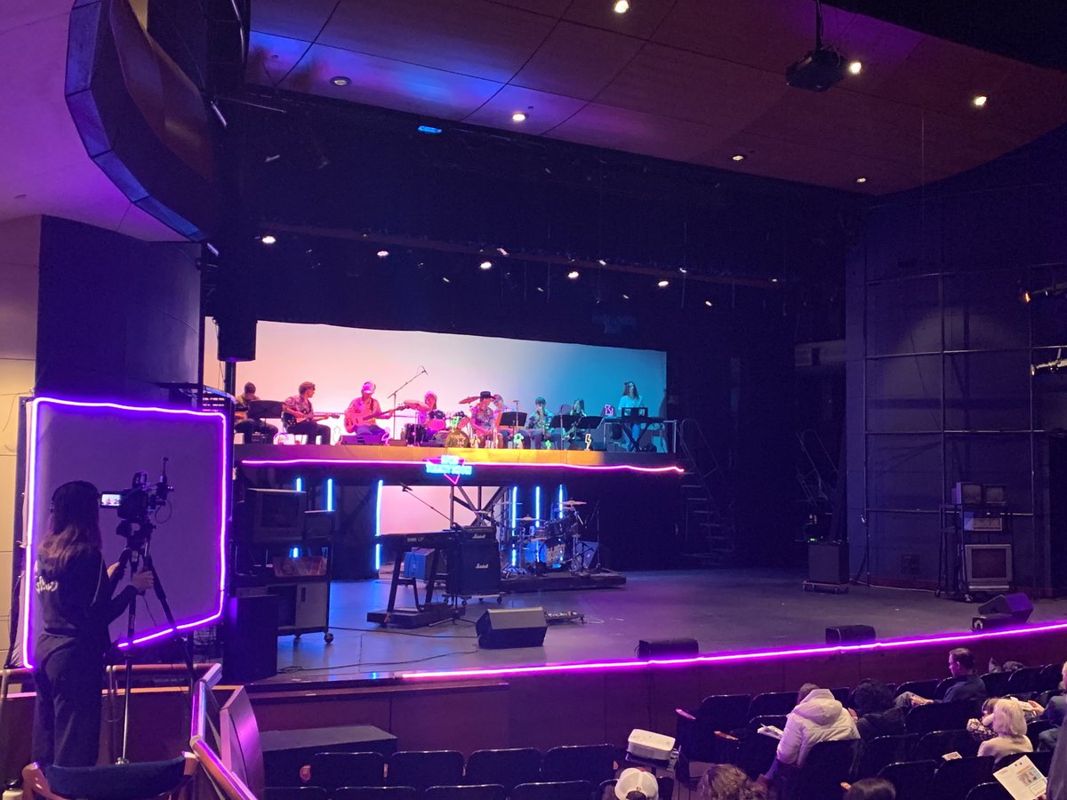 Getting ready for #LFHS Talent Show 23! ⁦<a href="/AshleighMalec/">Ashleigh Malec</a>⁩ ⁦<a href="/acwahlert/">Alan Wahlert Ed.D. - Assistant Superintendent</a>⁩ ⁦@rachleeabel⁩ ⁦<a href="/LenartPrincipal/">PrincipalLenart</a>⁩ ⁦<a href="/SuptMontgomery/">Matthew Montgomery, Ph.D.</a>⁩