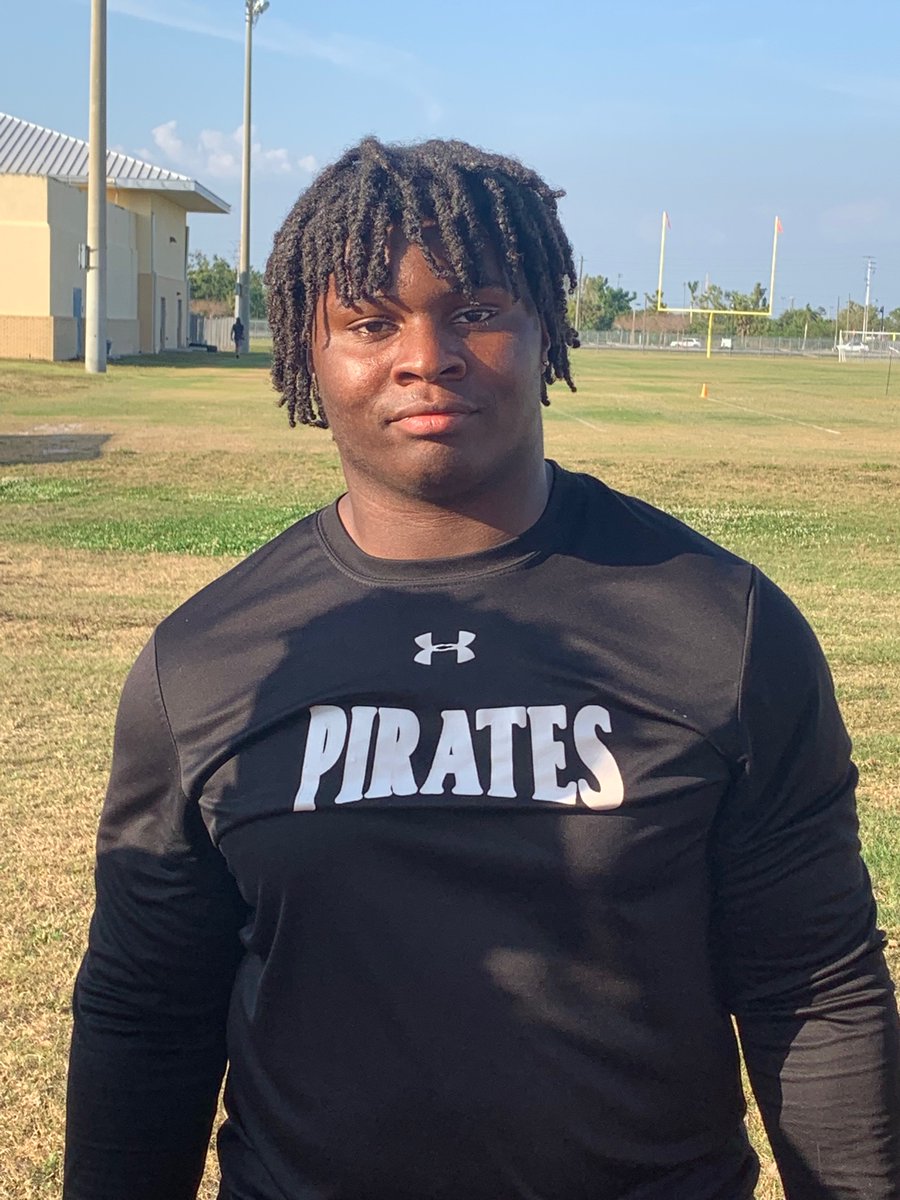 PchsThrowers's tweet photo. Samuel Luther placed 3rd in boys shotput today with a throw of 13.76m at the Charlotte Quad meet. @PirateNationPC https://t.co/rg3yawxJmb