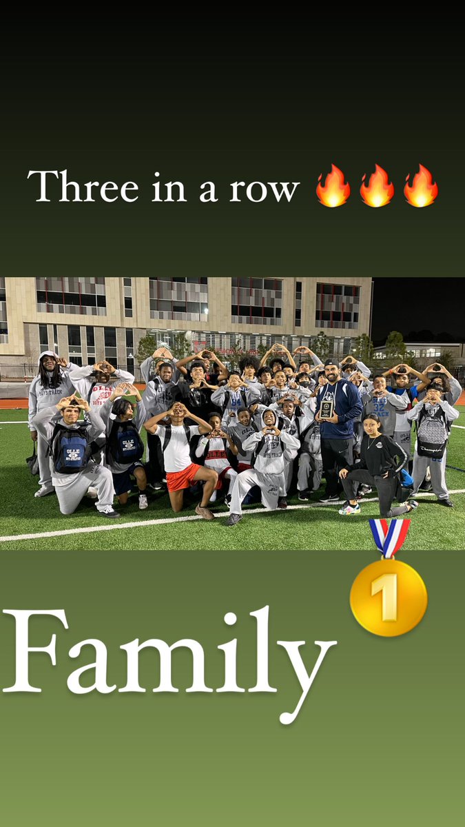 ye111's tweet photo. The boys ran hard today, extremely proud of dedication and commitment they bring each day. Job not done yet!  #blessed #family https://t.co/pQjeovV0fG