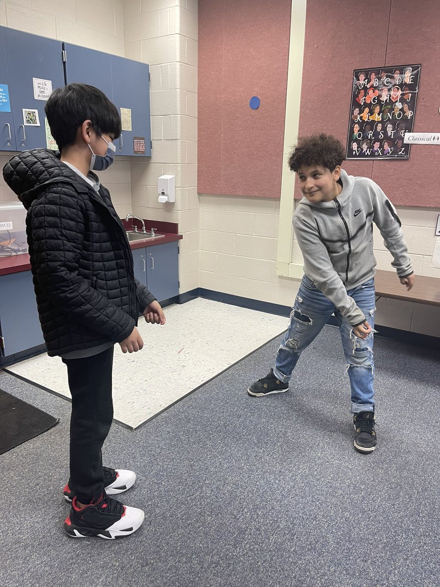 Puppet and Puppeteer #nonverbalcommunicators #improvisation <a href="/CrestwoodES_5th/">CrestwoodES_5th</a>