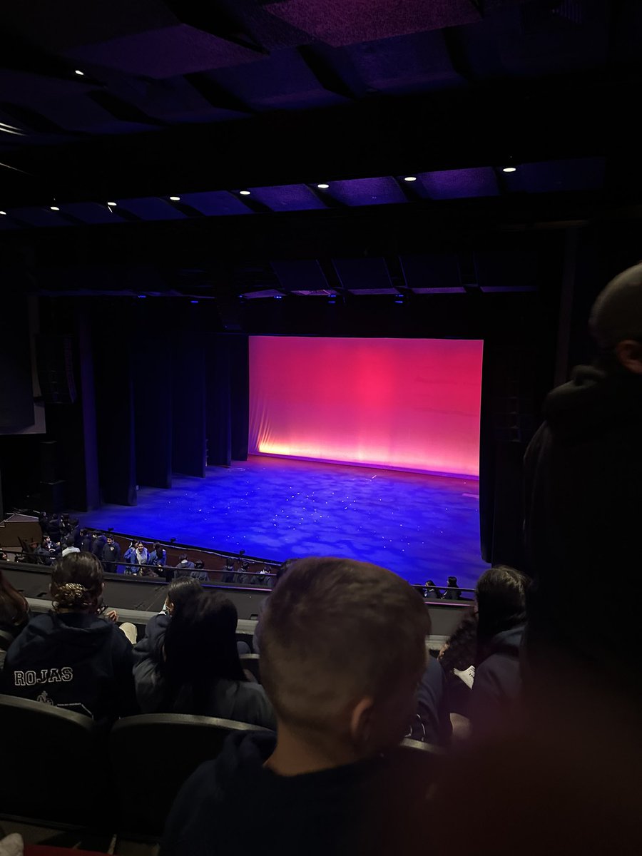 Yermo_Eagles's tweet photo. As a conclusion to their novel study on The Outsiders, our 7th graders went to see a theatrical performance of it today at La Mirada theater. They had such a wonderful time! #avideagles #TheSilverValleyWay #fieldtrip https://t.co/c3SaMhRwx5