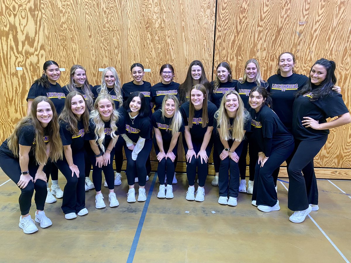 <a href="/WIUSoftball/">Western Illinois Softball</a> being recognized tonight at halftime for fall academic honor roll. GPAs of 3.0 or higher. #smartNecks