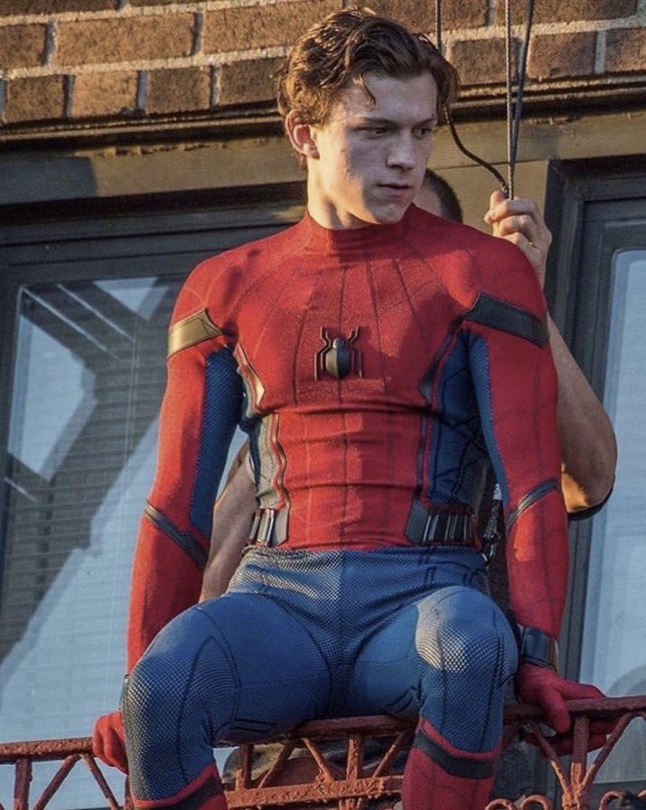 cherrydayas's tweet photo. PETER PARKER https://t.co/GhmkzQNmOz