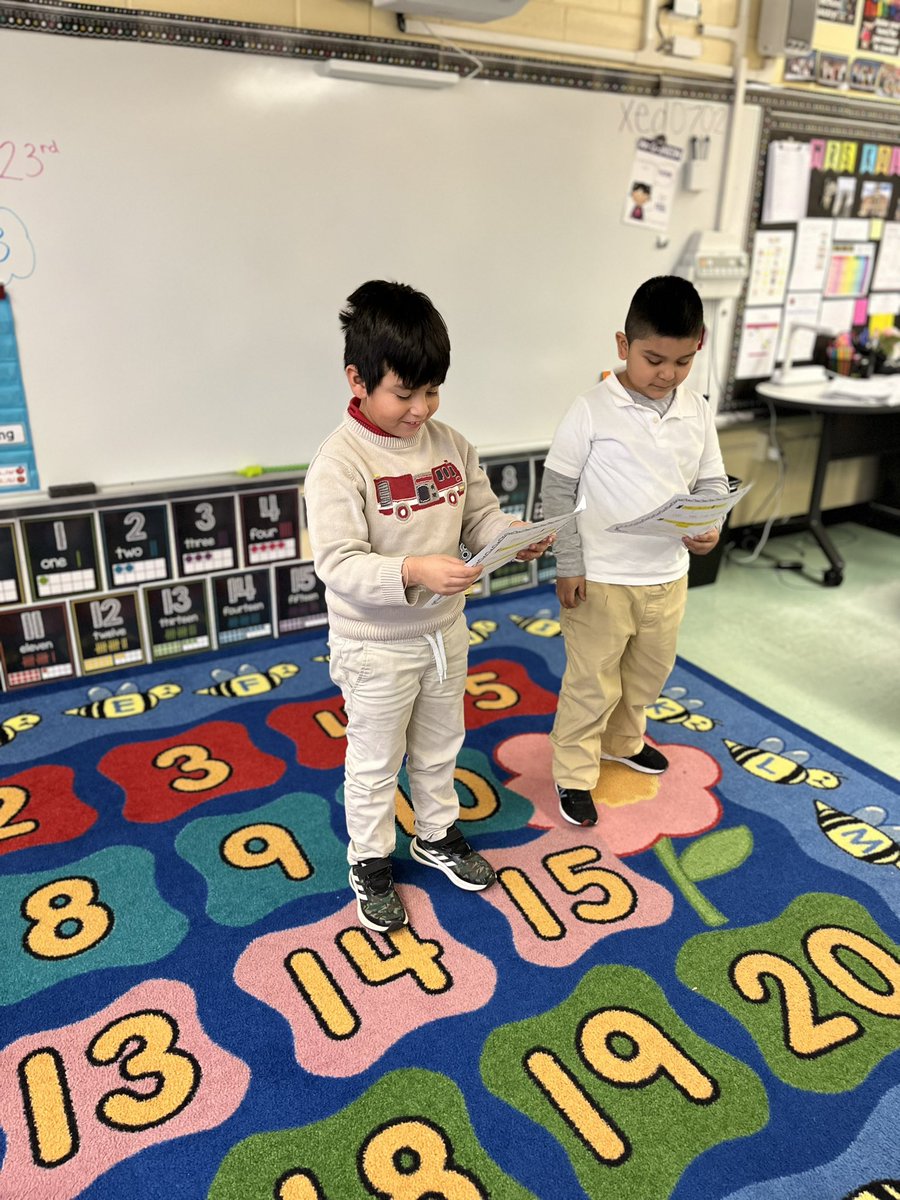MsE_RBPS's tweet photo. Readers Theater FUN in room 402 today! They loved reading and acting to their quick skits! #FluencyFUN @MrsK_RBPS @rbpsEAGLES https://t.co/cyetyKEDJX