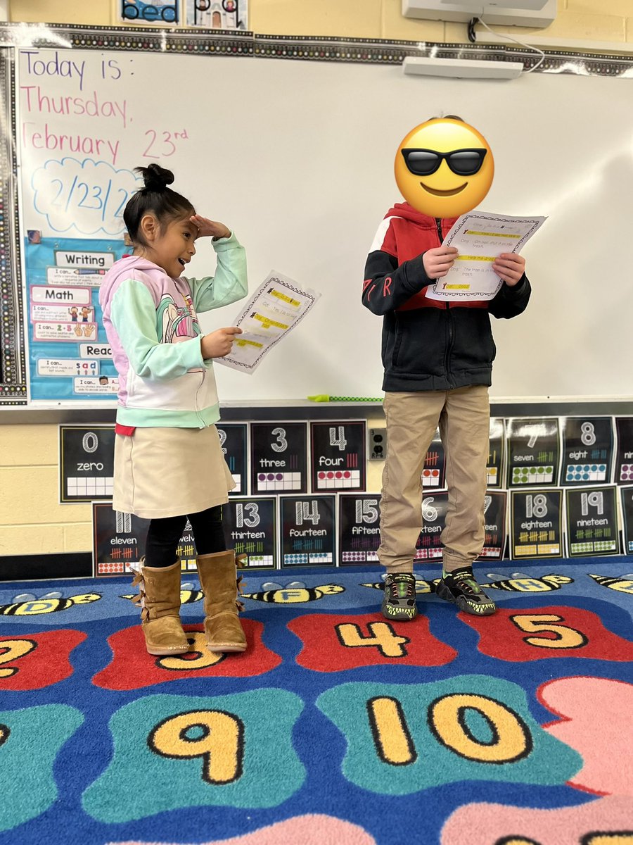 MsE_RBPS's tweet photo. Readers Theater FUN in room 402 today! They loved reading and acting to their quick skits! #FluencyFUN @MrsK_RBPS @rbpsEAGLES https://t.co/cyetyKEDJX