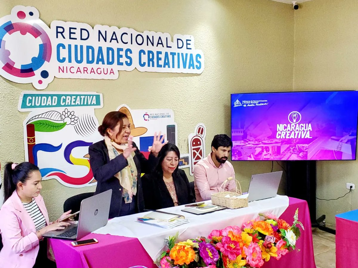 nicreativa's tweet photo. Desarrollamos sesión de trabajo con la Comisión Local de Economía Creativa de la Ciudad Creativa de Estelí, con el objetivo de iniciar el proceso de implementación de la Metodología para la Promoción de Productos Culturales de Nuestros Pueblos - Producto Estrella.
#COCREAMOS https://t.co/14YKpbSime