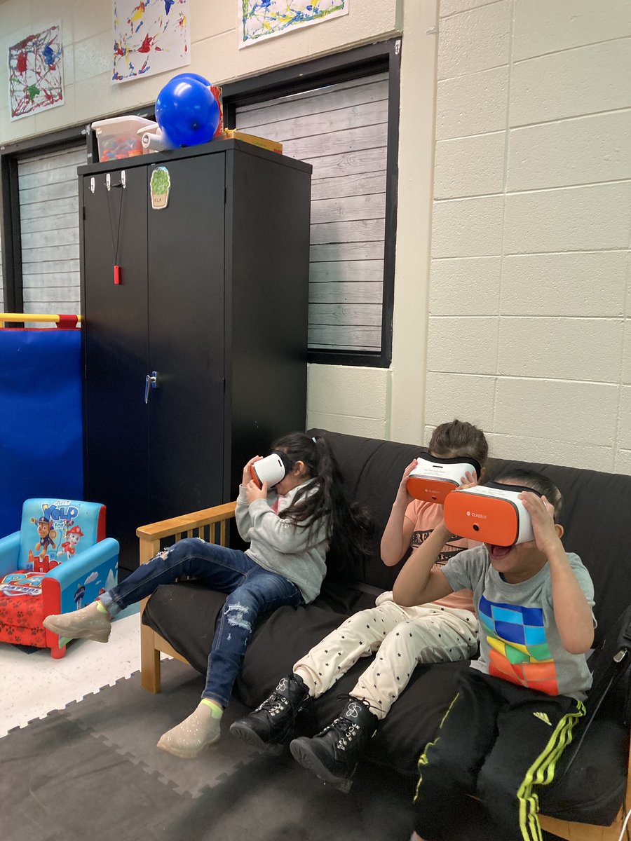 Christinia Hirsch tweet media