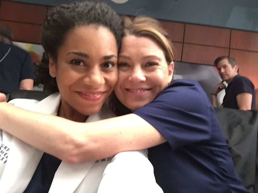 concep_ells's tweet photo. Kelly McCreary para Ellen Pompeo ❤️😭 https://t.co/QG7srTIAtF