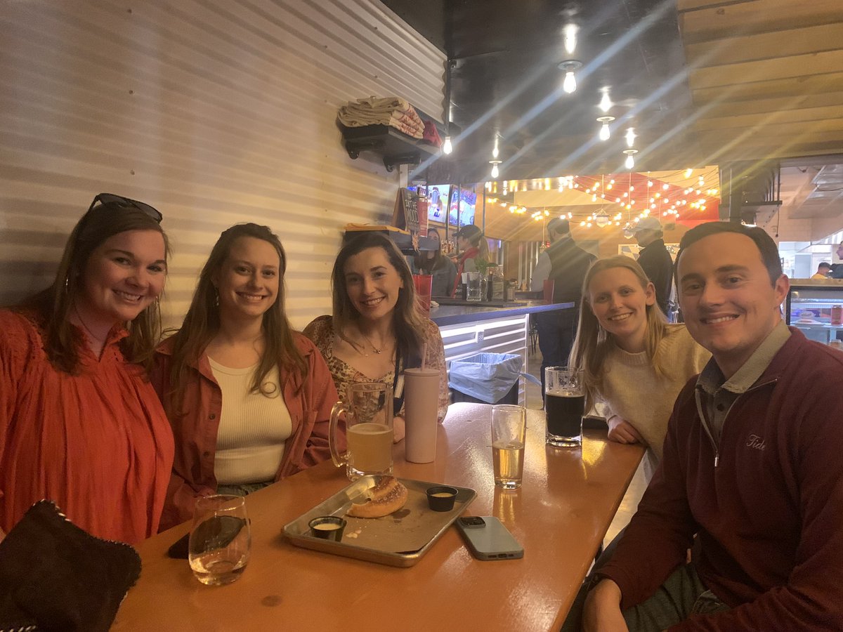 AustinBamaAlum's tweet photo. discussing our favorite HEBs, the scourge of bachelorette parties, and the tide, of course

february happy hour ✅ https://t.co/BYugumHJPb