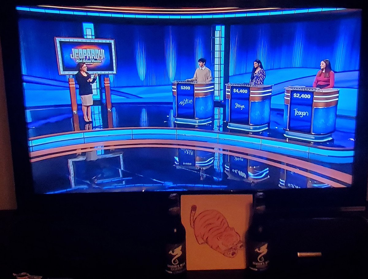 joshtigerhill's tweet image. #LearnedLeague #LL96 MD7 thread. Had a big lunch, so a light early dinner - but I have OQL-USA tonight - so tonight's Factfueling is my quiz league accompaniment - Dragon's Milk! Hopefully the beer leads to a beer :)