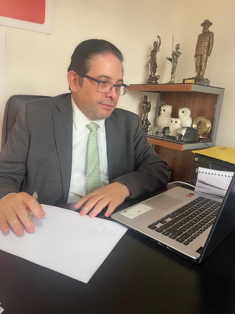 Armando Hernández tweet media