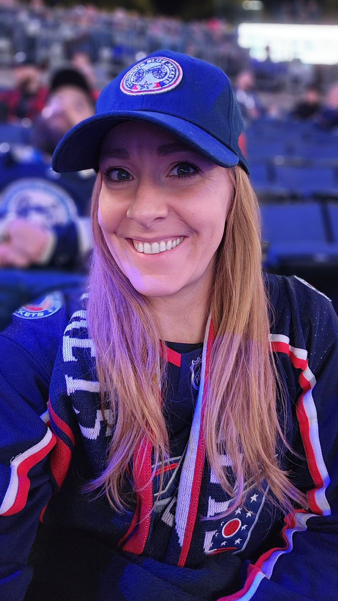 LoveYourRedness's tweet image. Half way through this game, and I need a GOOOOOOOOAL please!! @BlueJacketsNHL #CBJ #wearethe5thline
