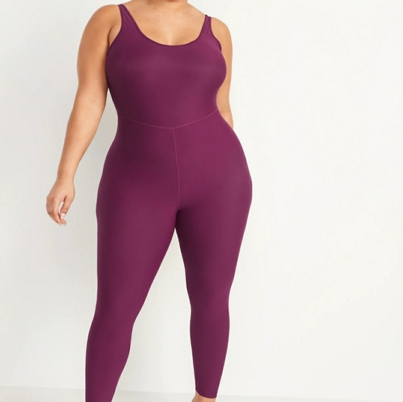 cevinwilliams1's tweet photo. So good I had to share! Check out all the items I'm loving on @Poshmarkapp #poshmark #fashion #style #shopmycloset #lillypulitzer #oldnavy #zyia: https://t.co/IjYsjs2PAv https://t.co/C758vZzsyB