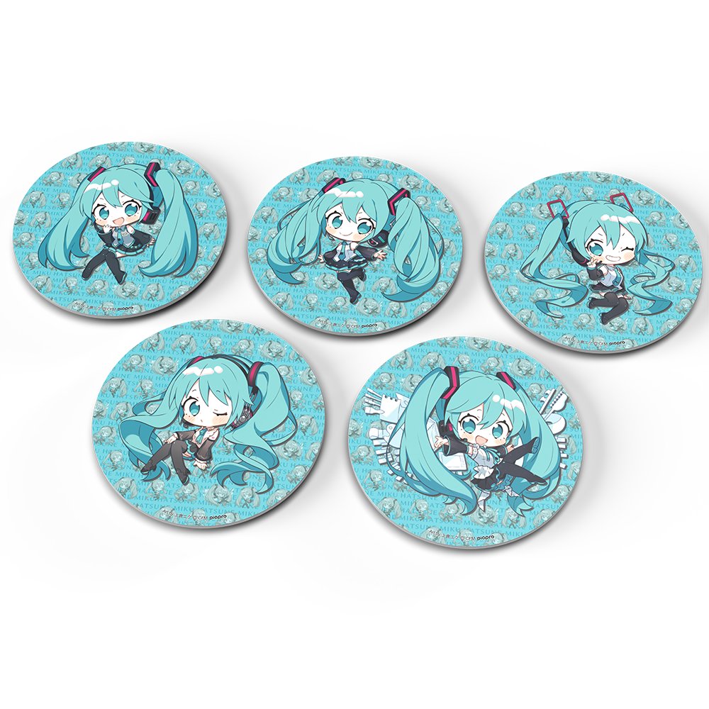 chara_pub's tweet image. キャラパブから「初音ミク Happy 16th Birthday ‐Dear Creators‐」の初音ミクのパブミラーが登場!! 
初音ミクのイラストは 上倉エク 様 (@ekureea )で、衣装はV2・V3・V4X・NT・16thBDverの全5種!!

🔻キャラパブ公式　[3/9より受注開始] 
chara-pub.jp/view/category/…

#初音ミク #HatsuneMiku #miku16th