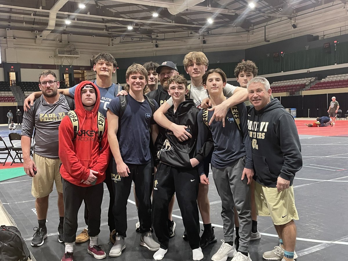 PAULVIWRESTLING's tweet photo. The boys are ready to go at National Preps. Wrestling starts at 8:30am  #teampvi #winnerscircle https://t.co/CLBTMucr6A