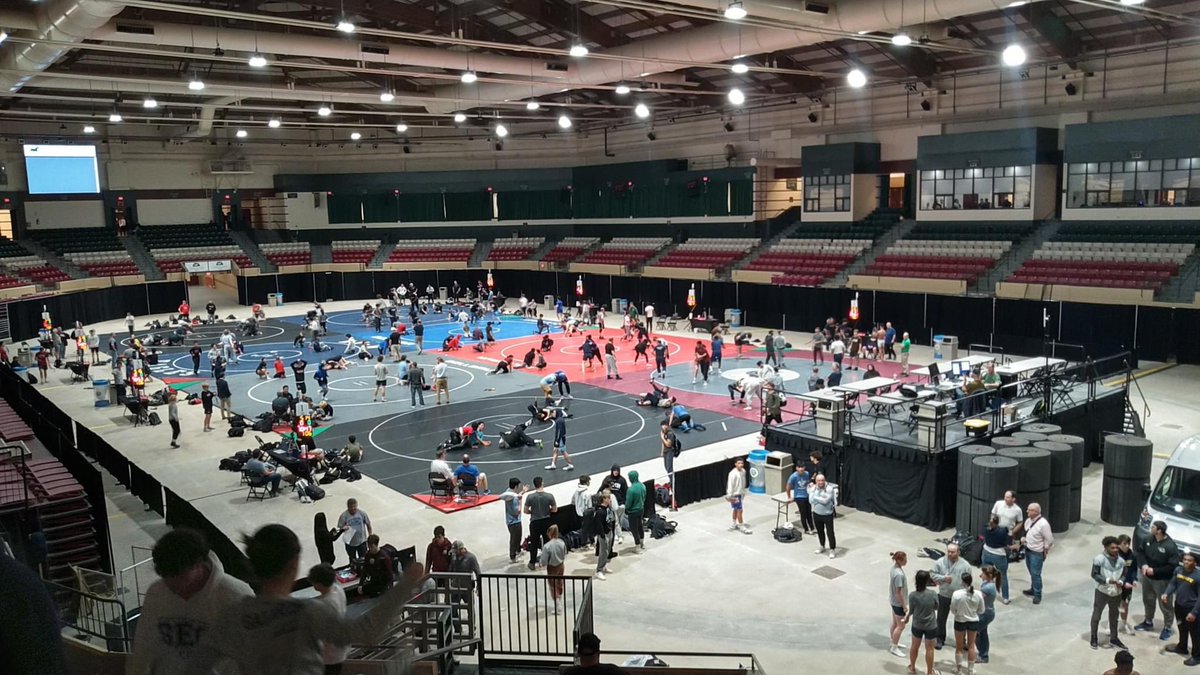 PAULVIWRESTLING's tweet photo. The boys are ready to go at National Preps. Wrestling starts at 8:30am  #teampvi #winnerscircle https://t.co/CLBTMucr6A