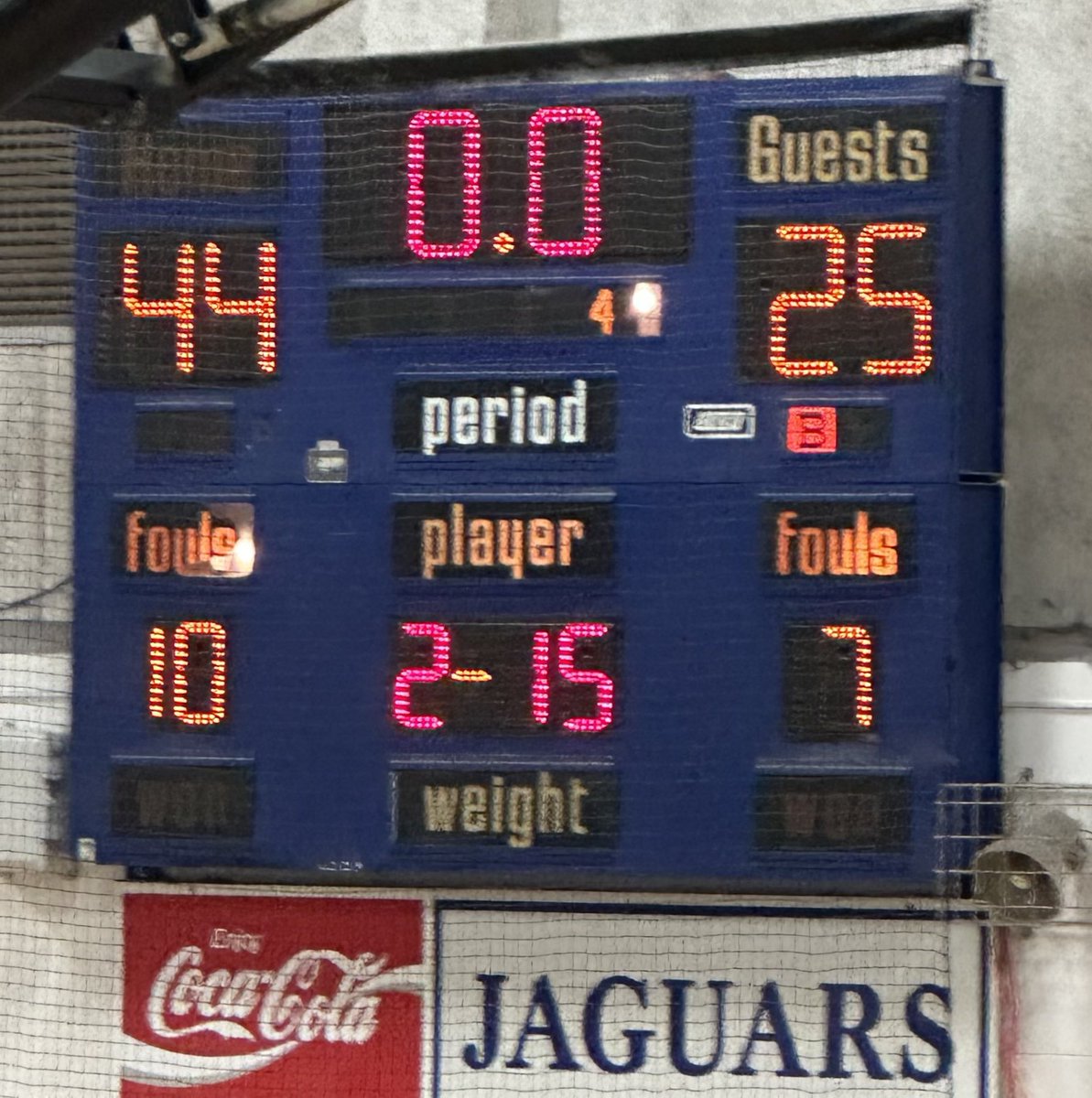 Program 🧹 of Mehlville tonight. J.V. wins 31-20. Varsity with win #15. Emma Robinson led all scorers with 13! We are back in action for the first round of Districts against Jackson at 5:00 p.m. on March 2nd. #rolljags <a href="/JaguarAthletics/">Seckman Athletics/Activities 🐆</a>