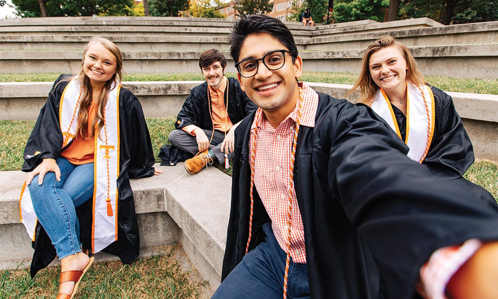 UTAlumni_CSRA's tweet photo. Alumni Scholarship Challenge - Corrected Link - https://t.co/lyGFr0cMQX

The Alumni Scholarship Challenges ends February 28th. Click the following link to give now. 

https://t.co/3zSQ4cJrPA https://t.co/FvqxydTZa1