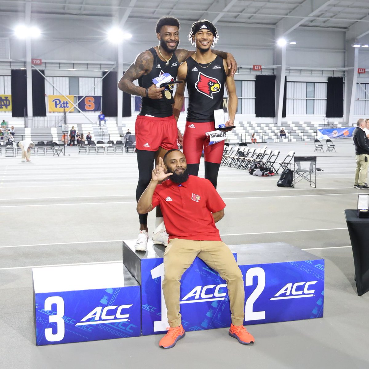 LouisvilleTFXC's tweet photo. Lots of Day 1 action at ACC Indoor Championships for the Cards!

Full recap: https://t.co/7zA9glFlMZ

#GoCards https://t.co/QEZpejStNG