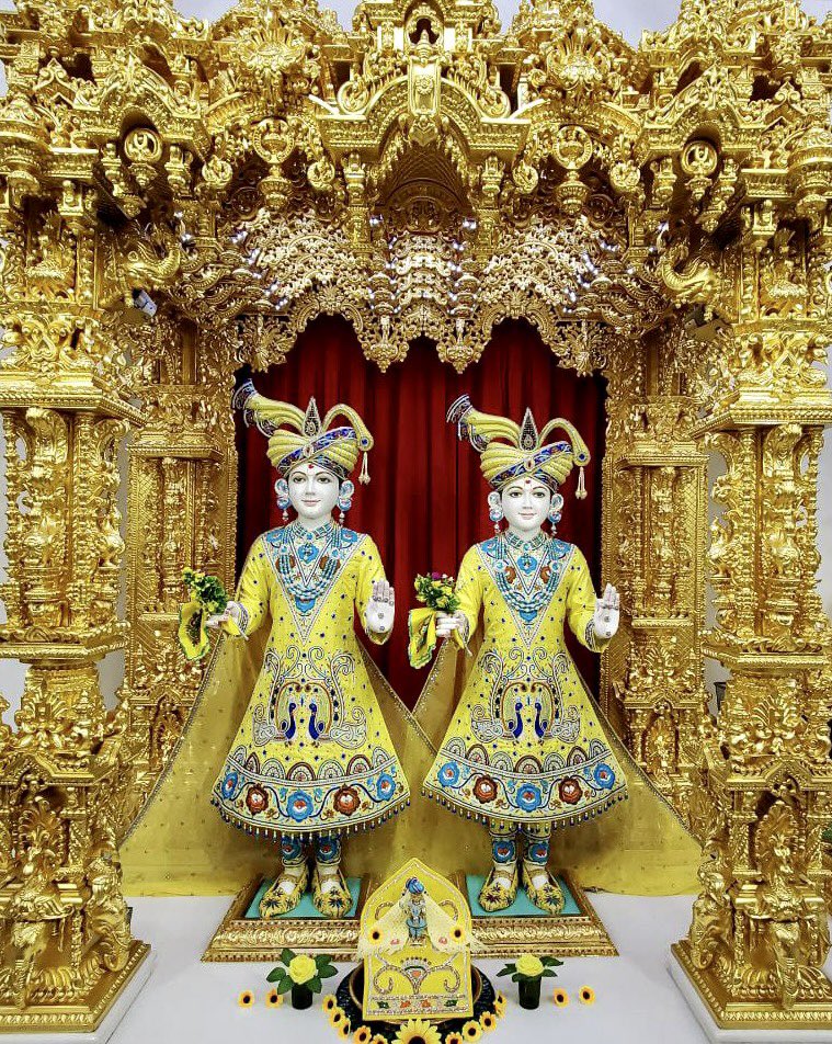 DrBpatel's tweet photo. Have a blessed day😇
Jai Swaminarayan🙏

(Robbinsville mandir) https://t.co/xbs4NOQNa6