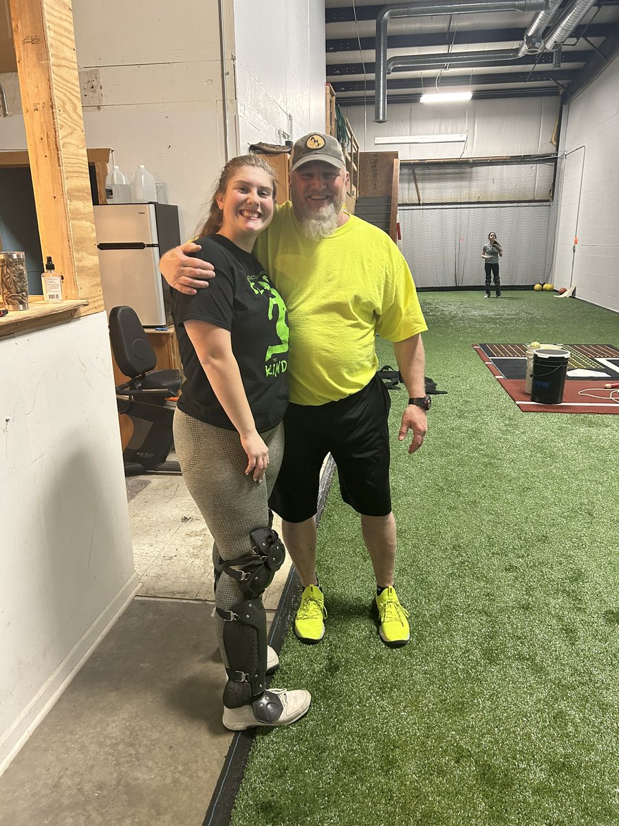 BauwensMegan's tweet photo. Had my last catching lesson with @CatchingCoach and @AnstineLaurel we finished with my favorite drill off the machine. Thank you so much Coach Mike for the 5 last years, they have been so much fun and I am so grateful for all the lessons I’ve learned from you!! https://t.co/4Qcgo1NVeT