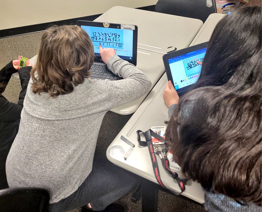 𝔹𝕣𝕚𝕥𝕥𝕒𝕟𝕪 ℍ𝕠𝕣𝕟 tweet media