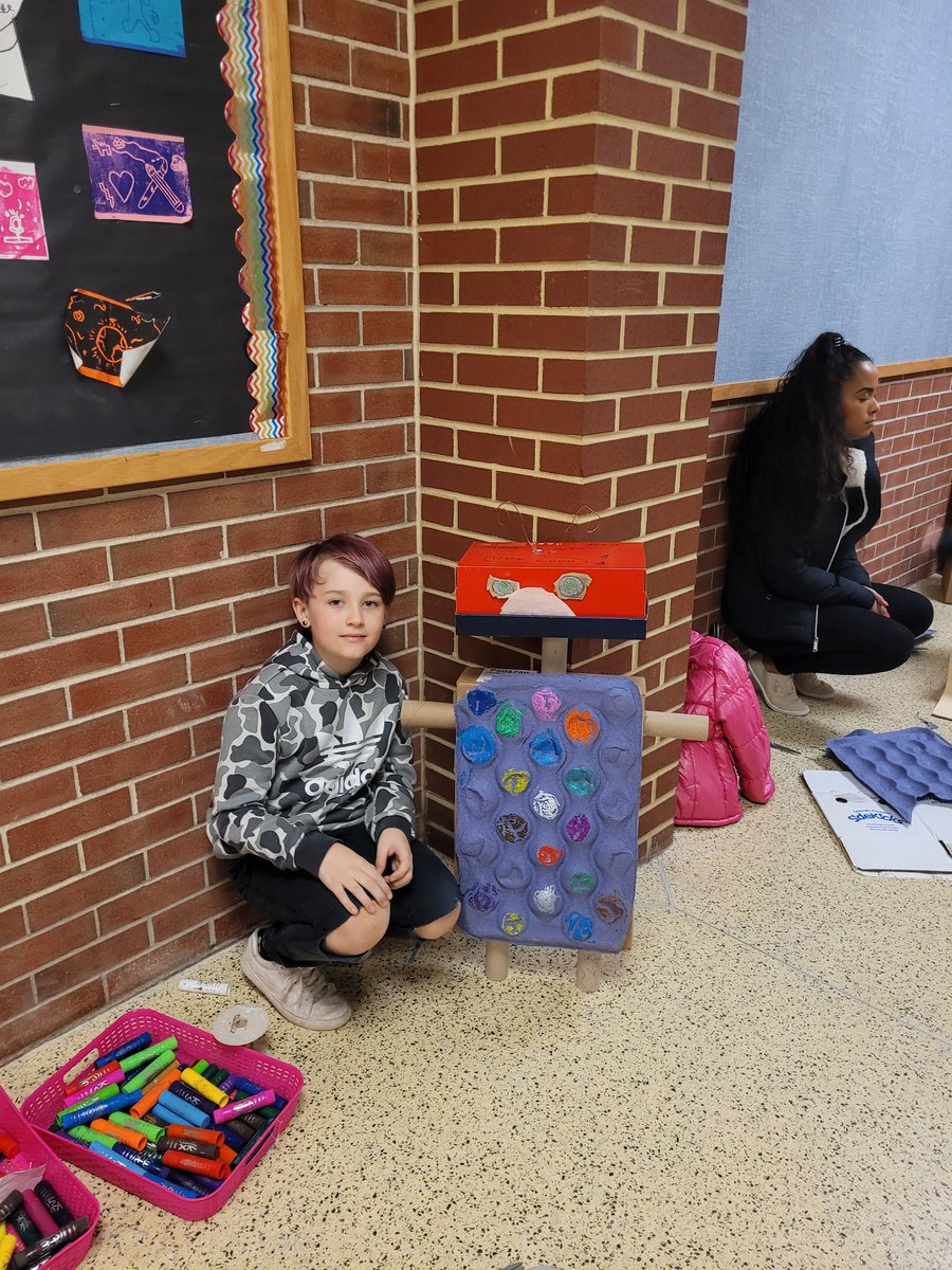 CEColeArt's tweet photo. Robots and people are popular inspiration ideas for cardboard boxes.  We love transformative recycling at engineering night!  #cardboardchallenge #creativity @CoolColeMuhls https://t.co/57UwhGMkmG