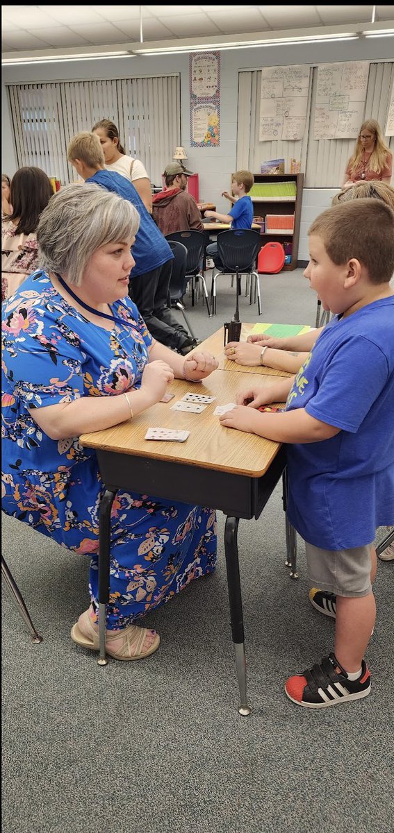 ingridajmurphy's tweet photo. Math and Science Night for K-2 at Romeo Elementary this evening was a great time! https://t.co/e8QrGRGJW4