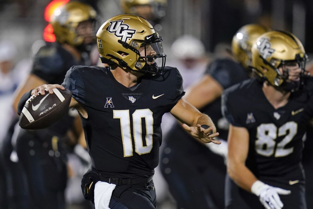 Hayden on Twitter "4 UCF. Their space uniforms really carried them