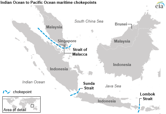 marsec_osn's tweet photo. An Indian 🇮🇳 submarine has, for the first time ever, docked in Indonesia 🇮🇩. The 3,000-tonne diesel-electric submarine, @indiannavy Sindhukesari, reached Jakarta for the ‘maiden operational turnaround’ after transiting through the #SundaStrait.
https://t.co/bVRBg1jxIt https://t.co/5d4mjH1UeU