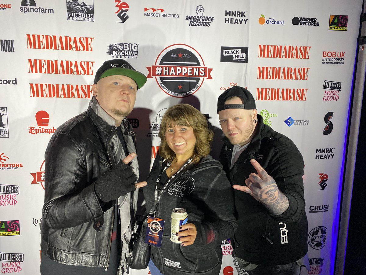 Chatting with <a href="/Q102Springfield/">Q102Springfield</a> last night! Awesome