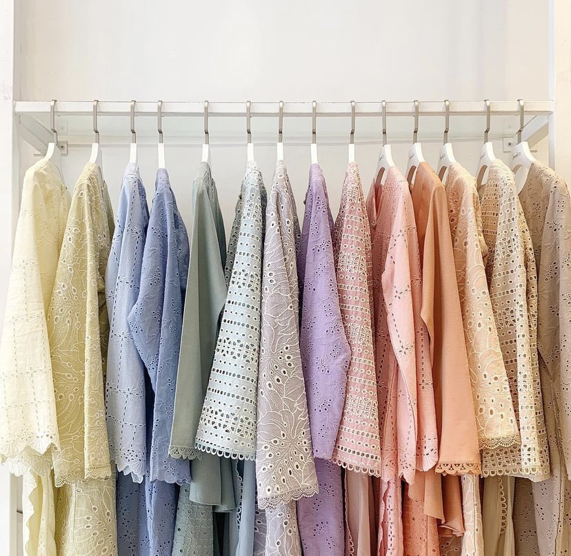 nudihascart's tweet photo. Found this one shop that sells minimal kurung in soft pastel tone, with embroidered detailing. 

So cute, definitely a must have!🤍 https://t.co/MjPogpx3mr