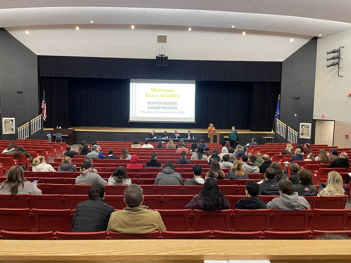 What a great night for sophomores to learn about the college process. Thank you to the wonderful college representatives that came to speak!