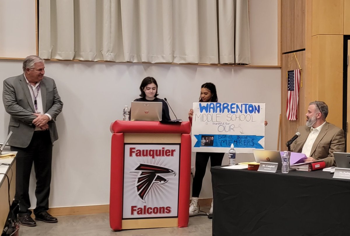 Representing Warrenton school are the NJAHS Officers, thanking our school board members for all their hard work! #Warrenton #warrenton_warriors #fcps1arts