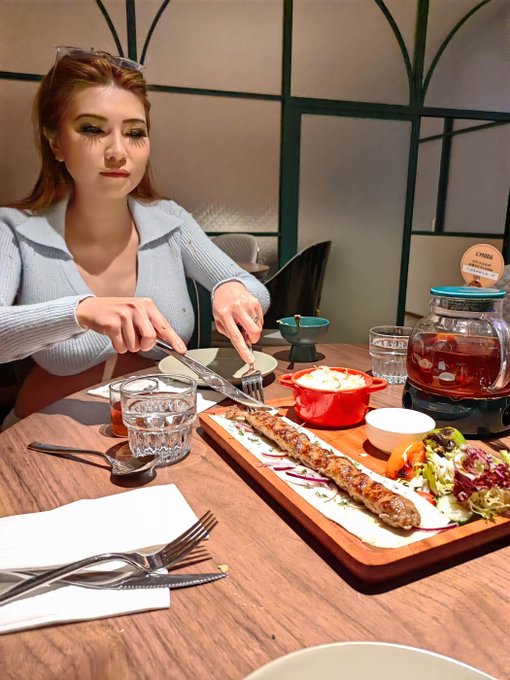 More Middle-Eastern food (in case you haven't guessed Kaidi and I eat a lot of that, and Central-Asian😅)  Great