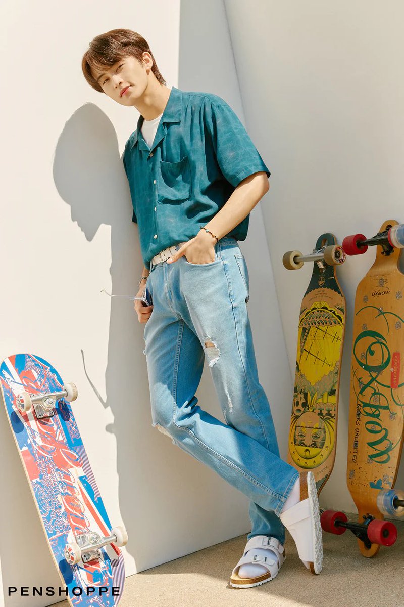 SM_NCT's tweet photo. 230224 PENSHOPPE's Website update with #NCTDREAM – 'The Bright Side' Collection

#MARK 
https://t.co/tU7ylcULWD https://t.co/FbuCWItf7c