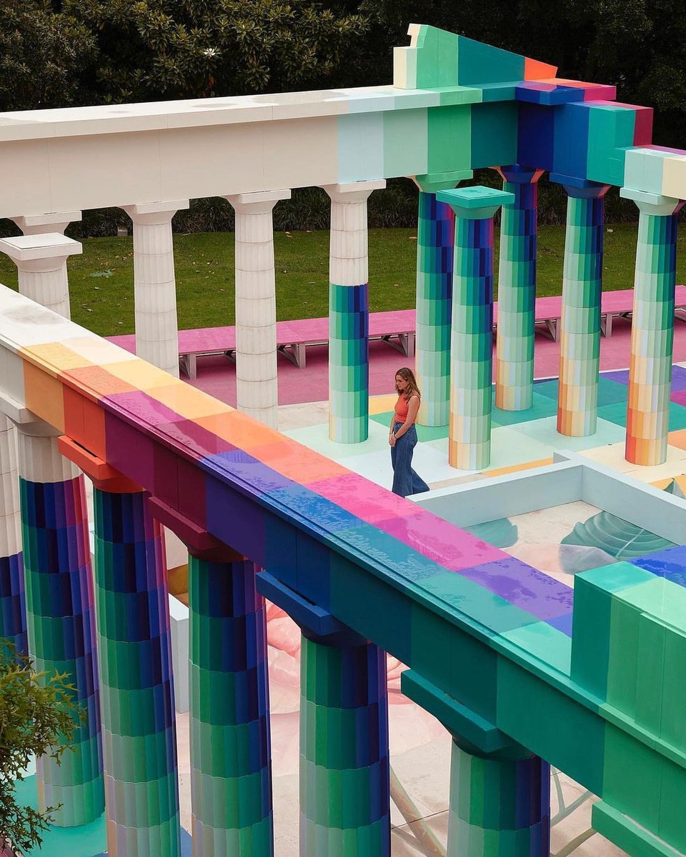 MesmerizeD_it's tweet image. ‘Temple of Boom’ installation by @adamnwmn and @kelvintsang.architecture
Participating artists @d.r.e.z @davidleepereira.art, Manda Lane
Photos by @seanfennessy 

Visit: mesmerized.it

#masterdesigner #design #designmaster #designer