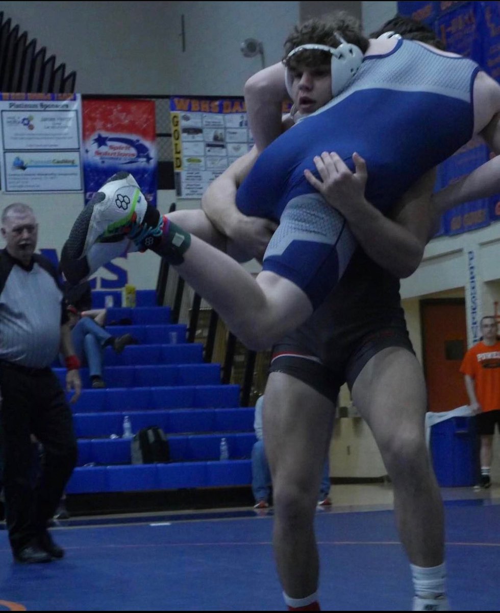 Nathan McKee, former Walland student, advances to the semi finals in the TSSAA State tournament! 🤼‍♀️