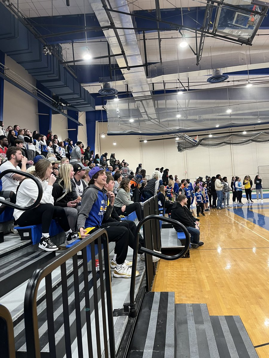 Fans showed UP tonight‼️‼️‼️

<a href="/PSCMenHoops/">Peru State Men's Basketball</a>    

#ClawsOut | #PeruState155