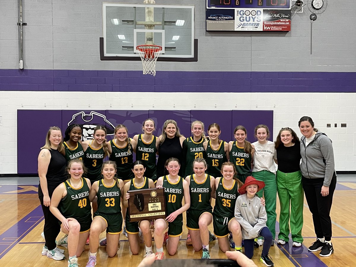 STMoreAD's tweet photo. 2023 1A Sectional Champions St Thomas More Girls Basketball Team.  Congratulations to the team and coaches ⁦@STMgirlsbball⁩ https://t.co/tq6R8zJvcE